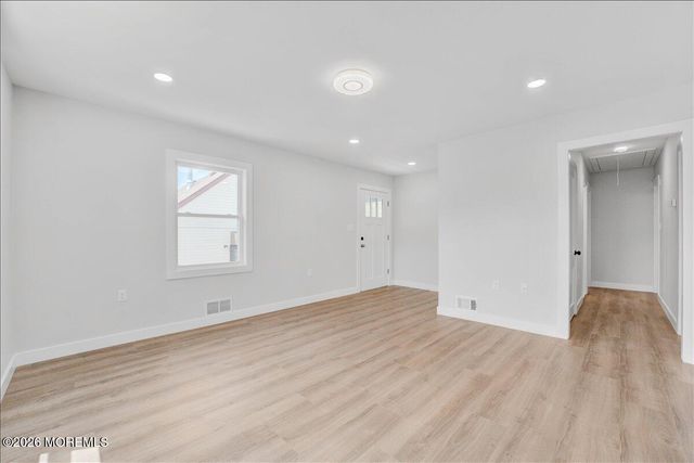 39 Point O Woods Drive, Toms River, NJ 08753