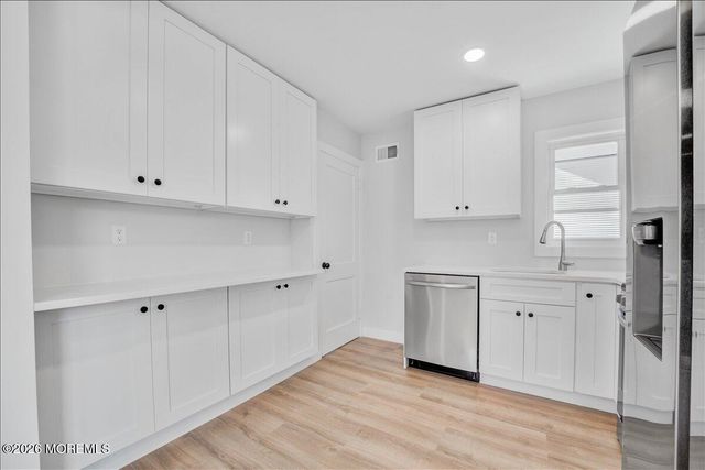 39 Point O Woods Drive, Toms River, NJ 08753