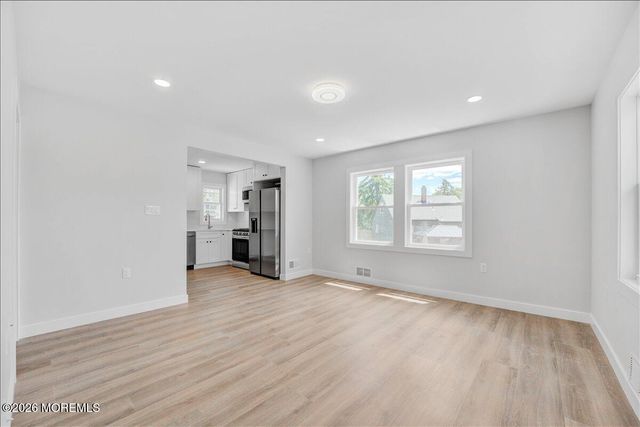 39 Point O Woods Drive, Toms River, NJ 08753