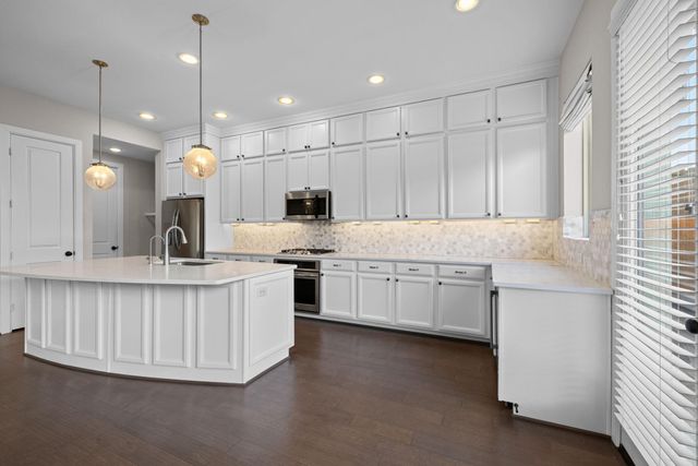 1523 Aldana Place, Houston, TX 77055