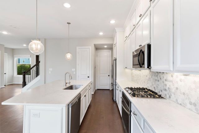 1523 Aldana Place, Houston, TX 77055