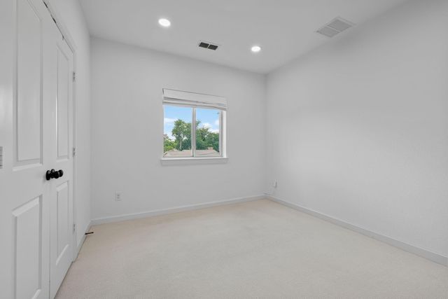 1523 Aldana Place, Houston, TX 77055