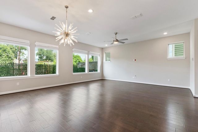 1523 Aldana Place, Houston, TX 77055