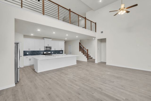 9401 Gossamer St, Mckinney, TX 75071