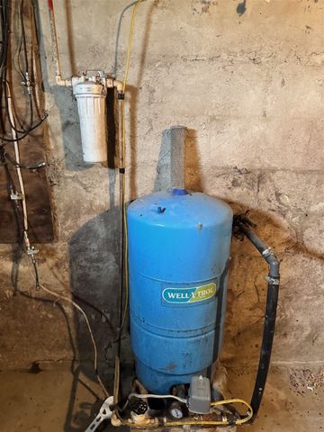 6528 MCCRACKEN Road, Cochranton, PA 16314