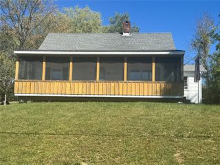 6528 MCCRACKEN Road, Cochranton, PA 16314