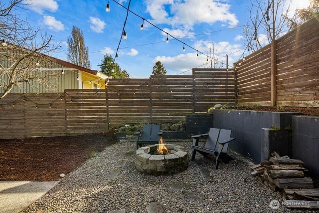 8411 48th Avenue S, Seattle, WA 98118