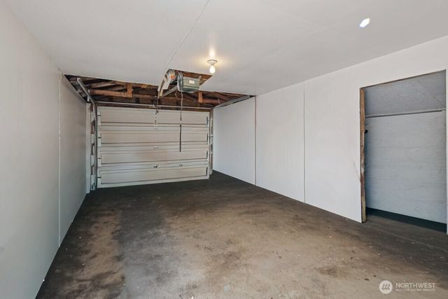 8411 48th Avenue S, Seattle, WA 98118