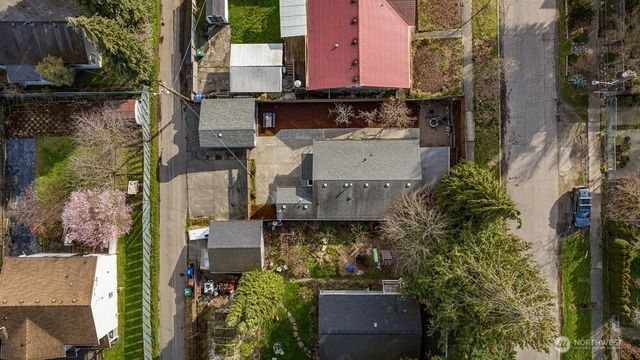 8411 48th Avenue S, Seattle, WA 98118