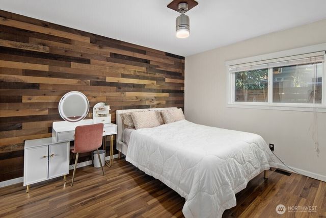 8411 48th Avenue S, Seattle, WA 98118