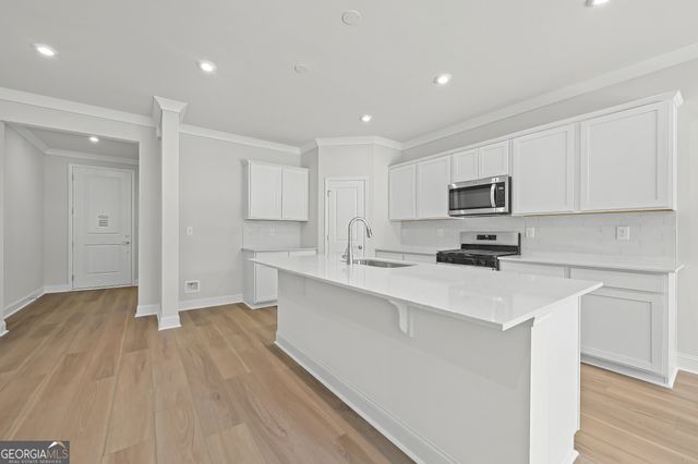 252 Nesta Grove Drive, Locust Grove, GA 30248