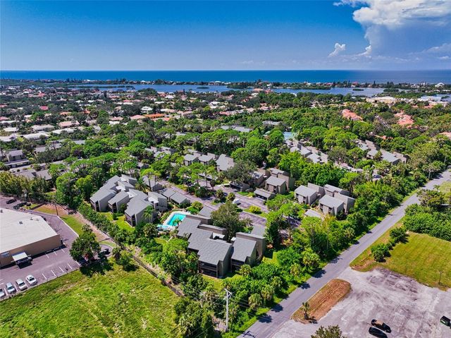 211 WOODLAND DRIVE 211, Osprey, FL 34229