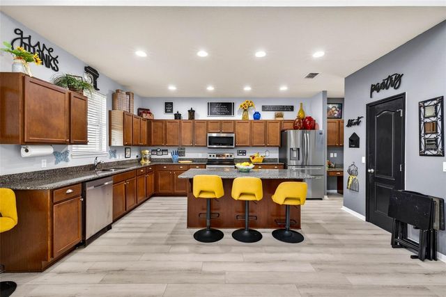 11531 TANGLE BRANCH LANE, Gibsonton, FL 33534