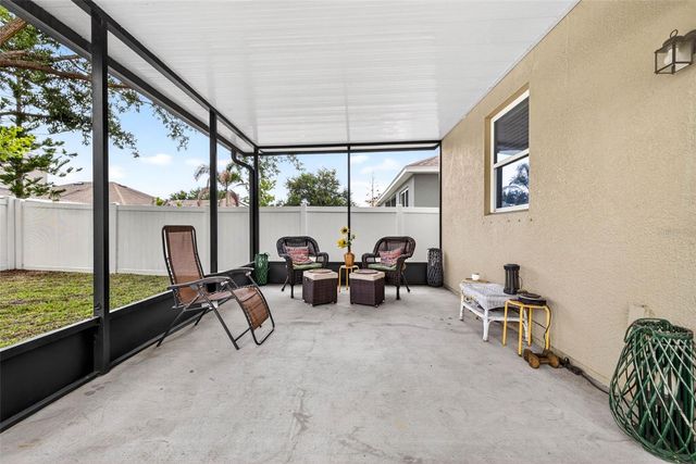 11531 TANGLE BRANCH LANE, Gibsonton, FL 33534