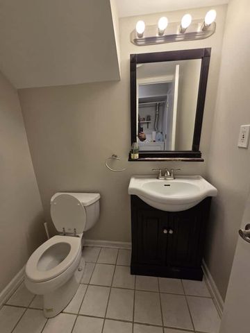 216 WHITEWOOD Drive, Streamwood, IL 60107