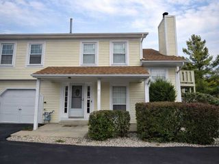 216 WHITEWOOD Drive, Streamwood, IL 60107