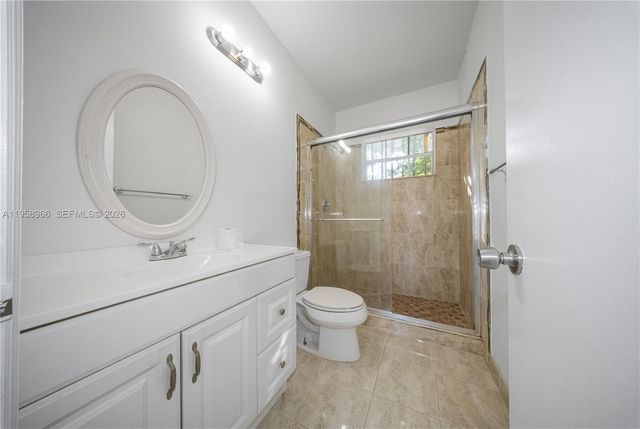 20120 SW 112th Ct B, Miami, FL 33189