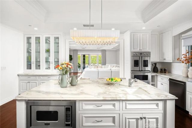 1524 S 3rd Avenue, Arcadia, CA 91006