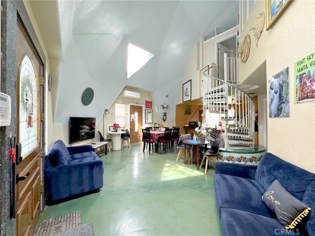 24998 Jewel, Crestline, CA 92325