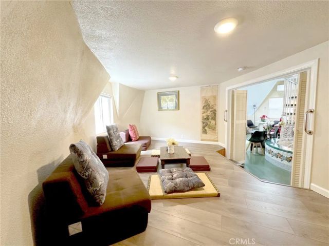 24998 Jewel, Crestline, CA 92325