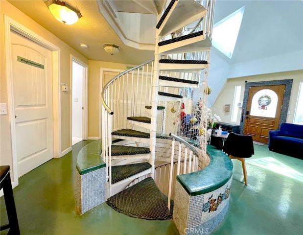 24998 Jewel, Crestline, CA 92325