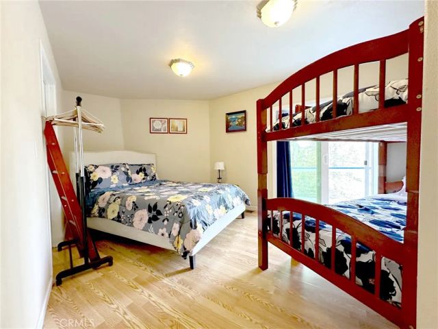 24998 Jewel, Crestline, CA 92325