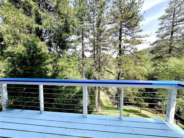 24998 Jewel, Crestline, CA 92325