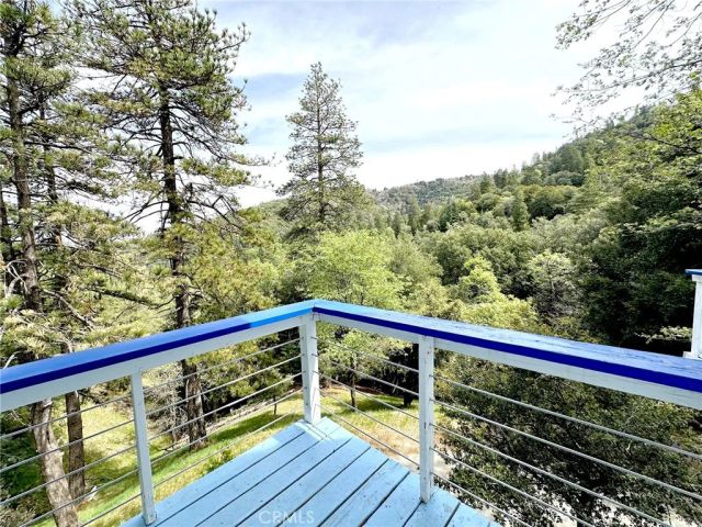 24998 Jewel, Crestline, CA 92325