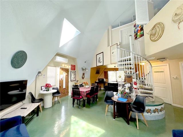 24998 Jewel, Crestline, CA 92325