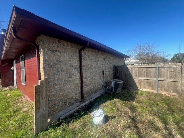 224 Etta Avenue, Waxahachie, TX 75165