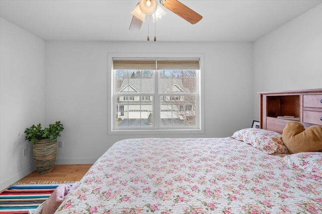 18 Dunbar Drive, Essex Junction, VT 05452