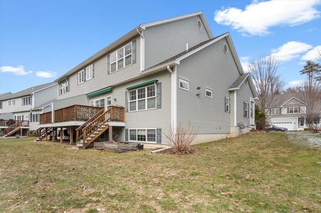 18 Dunbar Drive, Essex Junction, VT 05452