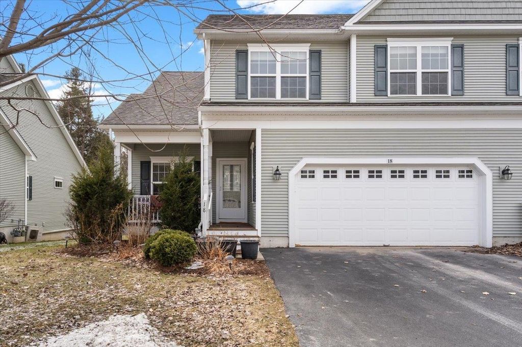 18 Dunbar Drive, Essex Junction, VT 05452