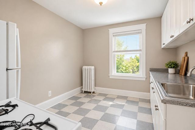 213 S Main Street, Milltown, NJ 08850
