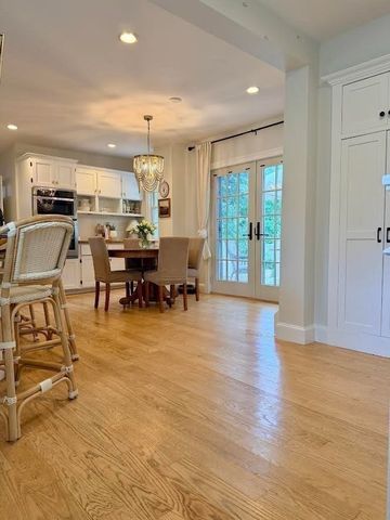 12 Summer St, Kingston, MA 02364
