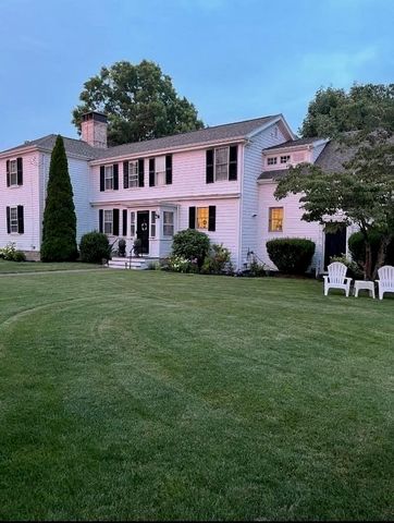 12 Summer St, Kingston, MA 02364