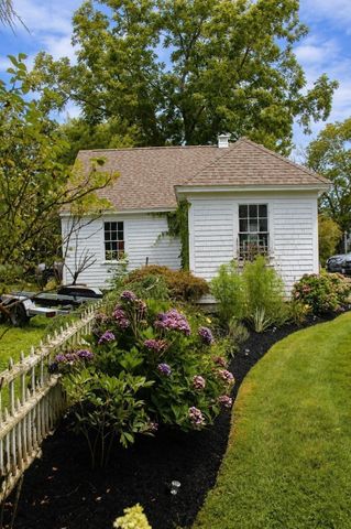 12 Summer St, Kingston, MA 02364