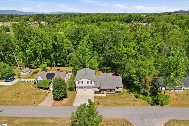 30 Lee Street, Lyman, SC 29365