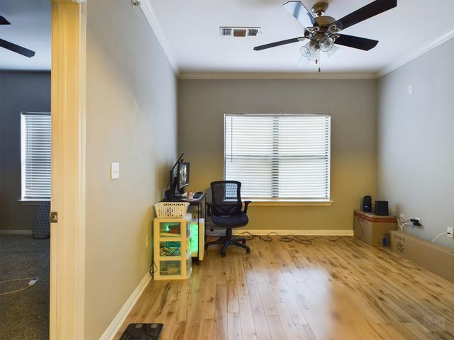 2502 Leon ST 218, Austin, TX 78705