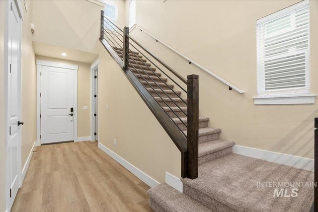 6135 N Senita Hills Ave, Meridian, ID 83646