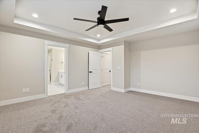 6135 N Senita Hills Ave, Meridian, ID 83646