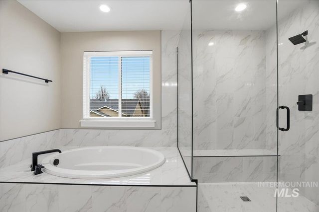 6135 N Senita Hills Ave, Meridian, ID 83646