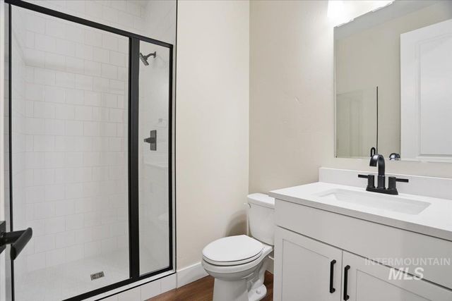 6135 N Senita Hills Ave, Meridian, ID 83646