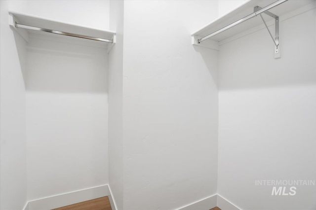 6135 N Senita Hills Ave, Meridian, ID 83646