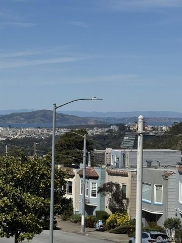 2051 10th Avenue, San Francisco, CA 94116