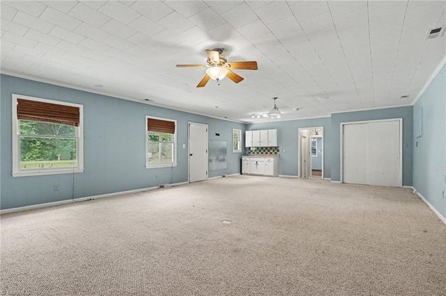 3063 Georgia Road, Yadkinville, NC 27055