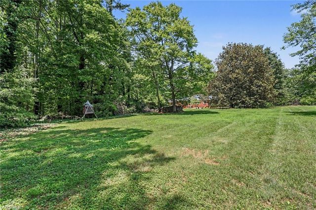 3063 Georgia Road, Yadkinville, NC 27055