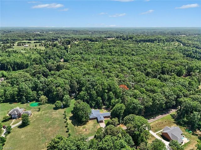 3063 Georgia Road, Yadkinville, NC 27055