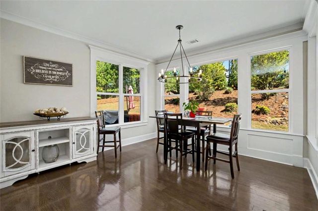 126 Raintree Court, Newnan, GA 30265