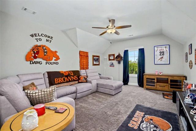 126 Raintree Court, Newnan, GA 30265